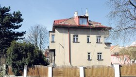 Nemovitost v pražském Podolí, která patří otci Janouška