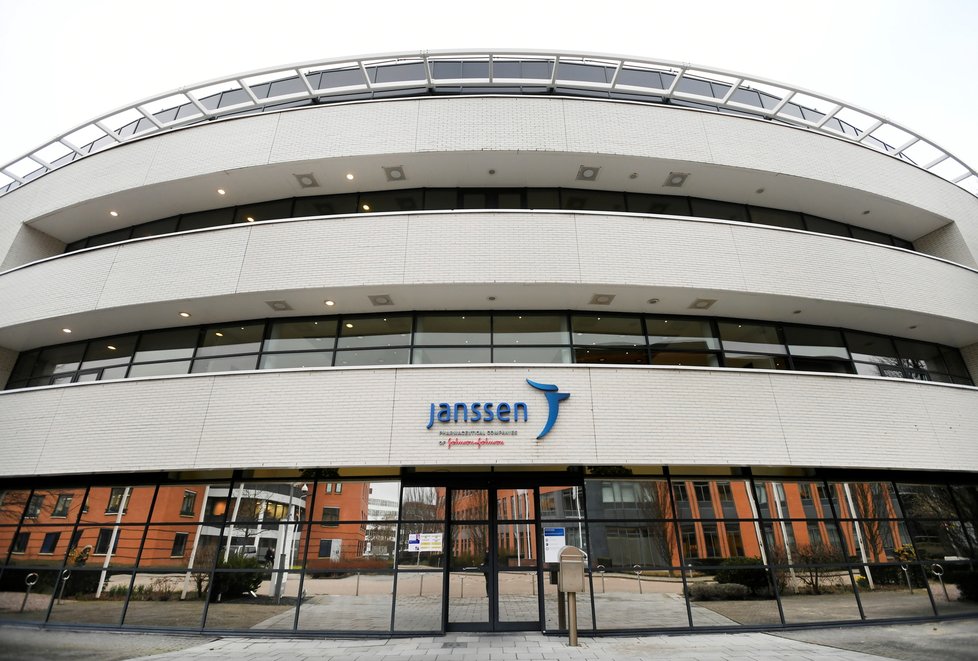 Janssen Pharmaceutica, farmaceutická divize společnosti Johnson & Johnson, která stojí za jednodávkovou vakcínou proti covidu.