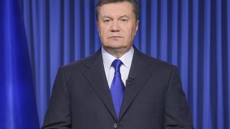 Janukovyč se stále považuje za prezidenta Ukrajiny, Rusko mu slíbilo ochranu
