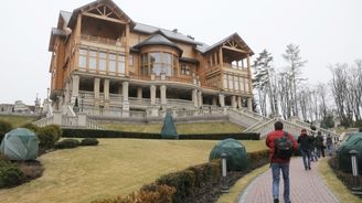 Luxus za čtvrt miliardy: sídlo zmizelého prezidenta Ukrajiny odkrylo svá tajemství