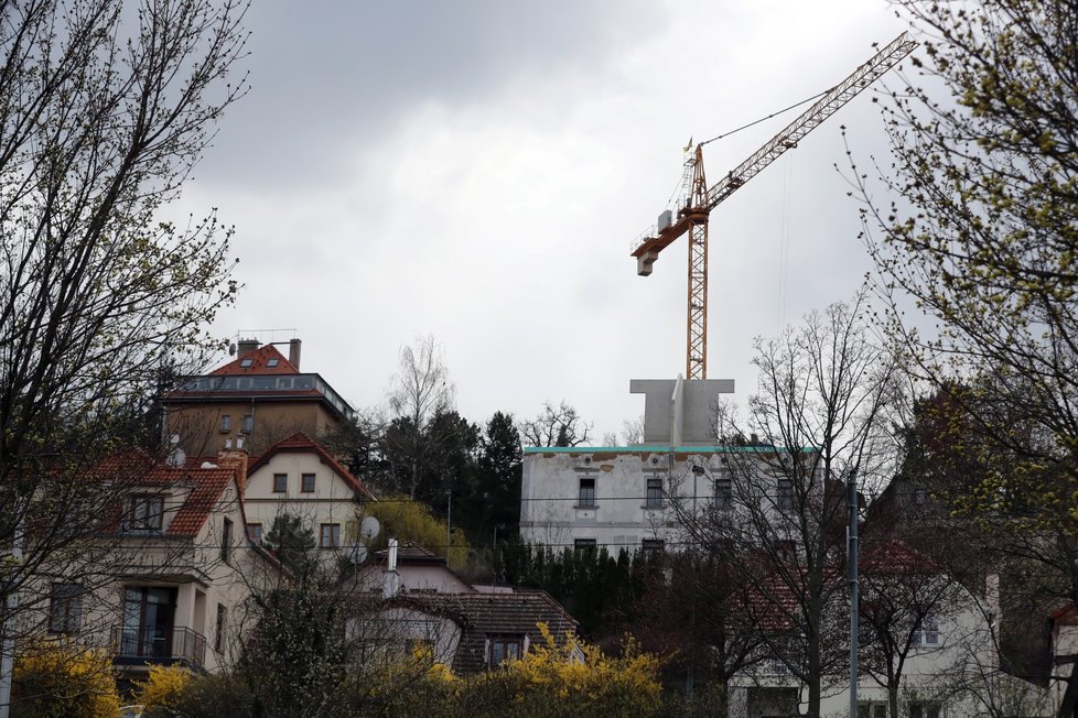 Dostupnost vlastního bydlení je v ČR jedna z nejhorších v Evropě.