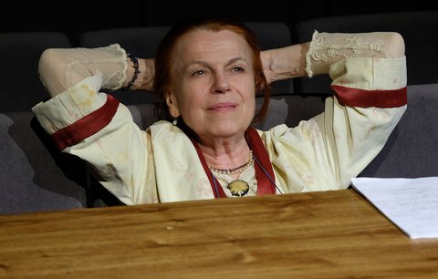 Iva Janžurová slaví 80: Občas se mi prožene hlavou, že už hraju poslední roli...
