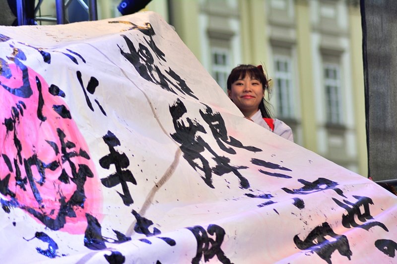 Japan Week Prague slavnostně odstartoval na Staroměstském náměstí