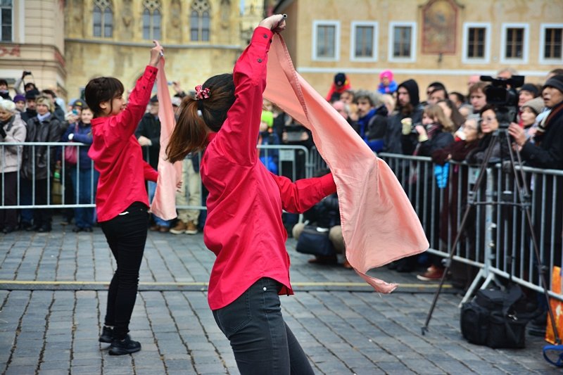 Japan Week Prague slavnostně odstartoval na Staroměstském náměstí.