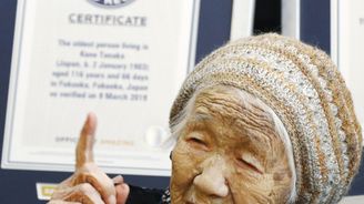 Nejstaršímu člověku světa je 116 let. Japonka vstává denně v 6 ráno a věnuje se matematice