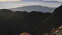Ráno pod horou Kitadake nabízí magický pohled na vulkán Fudži