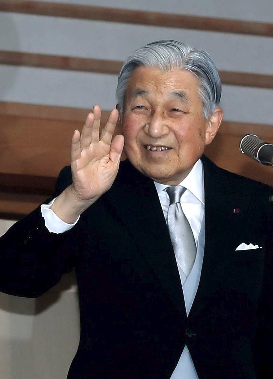 Japonskému císaři přišly k narozeninám popřát desítky tisíc lidí, vladař příští rok odstoupí (23.12.2018)