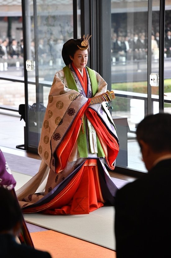 Nová císařovna Masako při korunovaci, 2019.