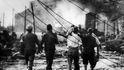 Zkáza po dopadu atomové bomby na Hirošimu v roce 1945. Zkáza po dopadu atomové bomby na Hirošimu v roce 1945.