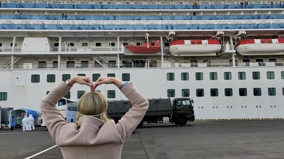 Jan Swartzová, prezidentka společnosti Princess Cruises, provozující loď Diamond Princess, která skončila v karanténě kvůli koronaviru i se všemi cestujícími a personálem