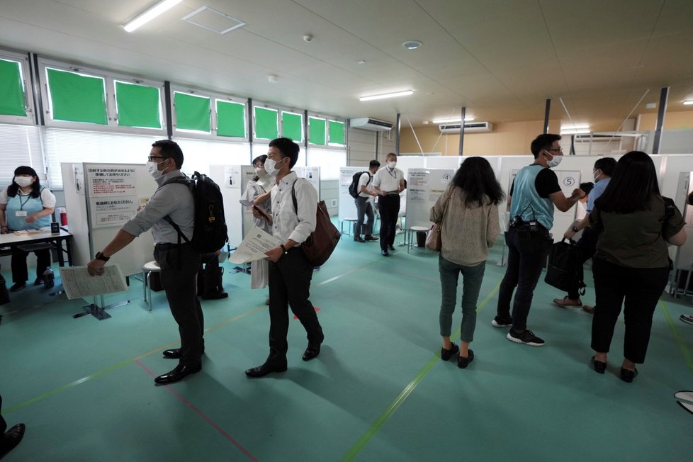Japonsko očkuje proti koronaviru vakcínou od firmy Moderna