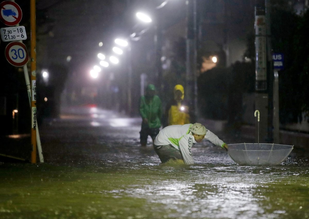 Tajfun Hagibis si v Japonsku vyžádal první oběti