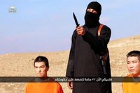 Uříznou jim hlavy? Japoncům uneseným ISIS vypršel čas, aby za ně zaplatili výkupné...