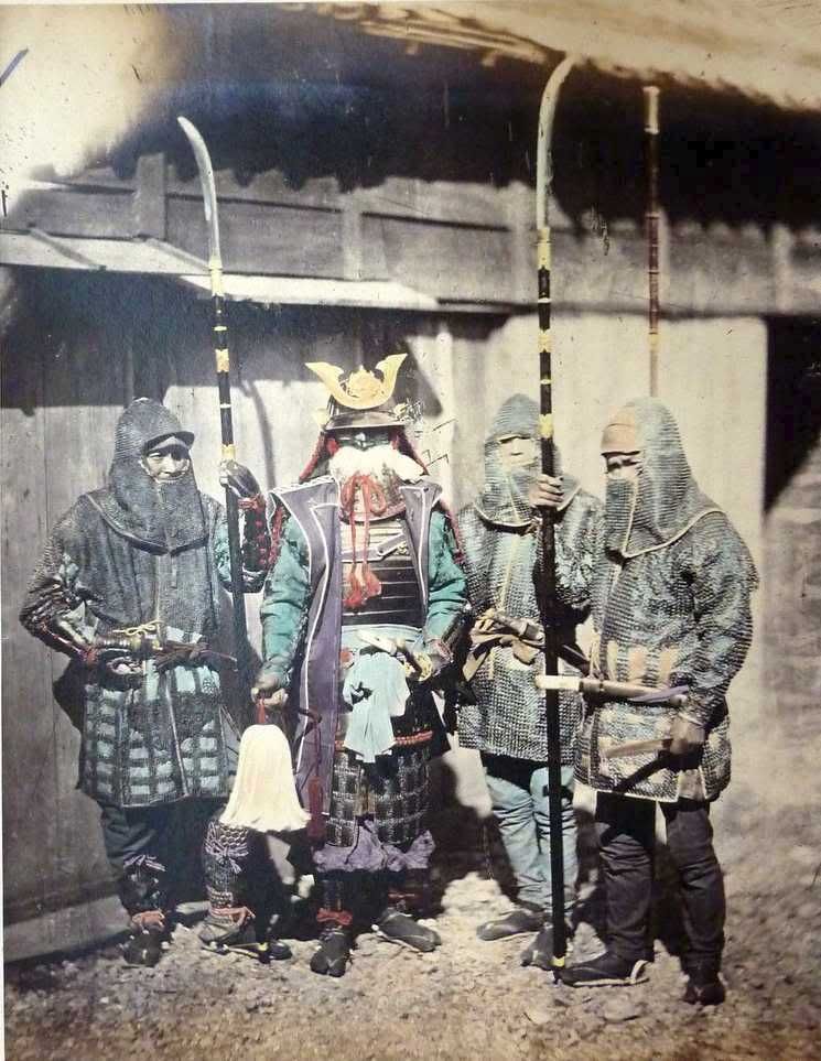 Samurajové s naginatami roku 1870