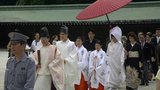 Japonská firma pronajímá falešnou rodinu a přátele na svatby 