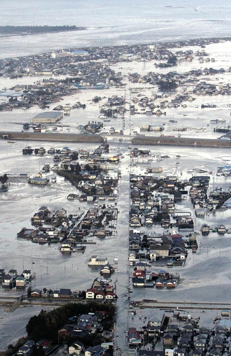 Tsunami zaplavila severovýchodní pobřeží