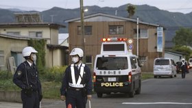 A crazy Japanese man killed 4 people with a knife and a rifle.
