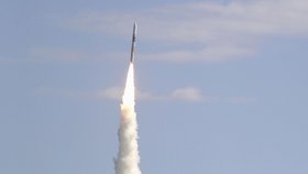 Japonsko vypustilo směrem k Měsíci raketu H-2A s modulem SLIM. (7. 9. 2023)