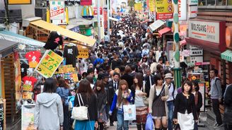 Japonci zapojí do boje proti vymírání populace umělou inteligenci, nechají ji vybírat vhodné páry
