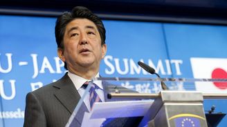 Japonská vláda schválila stimulační balík za stovky miliard