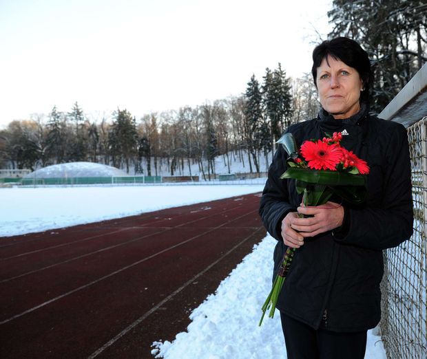 Světová rekordmanka v běhu na 800 metrů Jarmila Kratochvílová Světová rekordmanka v běhu na 800 metrů Jarmila Kratochvílová