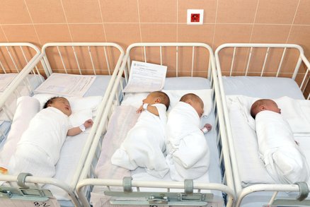 Brno hlásí porodní boom, v porodnici se v létě narodilo nejvíc dětí za posledních několik let