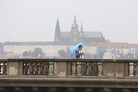 Na hřejivou jarní idylu zapomeňte. Jaro bude chladné a deštivé