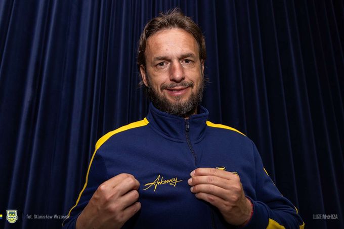 Jarolím o podpisu v Arce, zájmu Sigmy i aféře Karviné: Vzalo mi to iluze, fotbal patří lidem Jarolím o podpisu v Arce, zájmu Sigmy i aféře Karviné: Vzalo mi to iluze, fotbal patří lidem