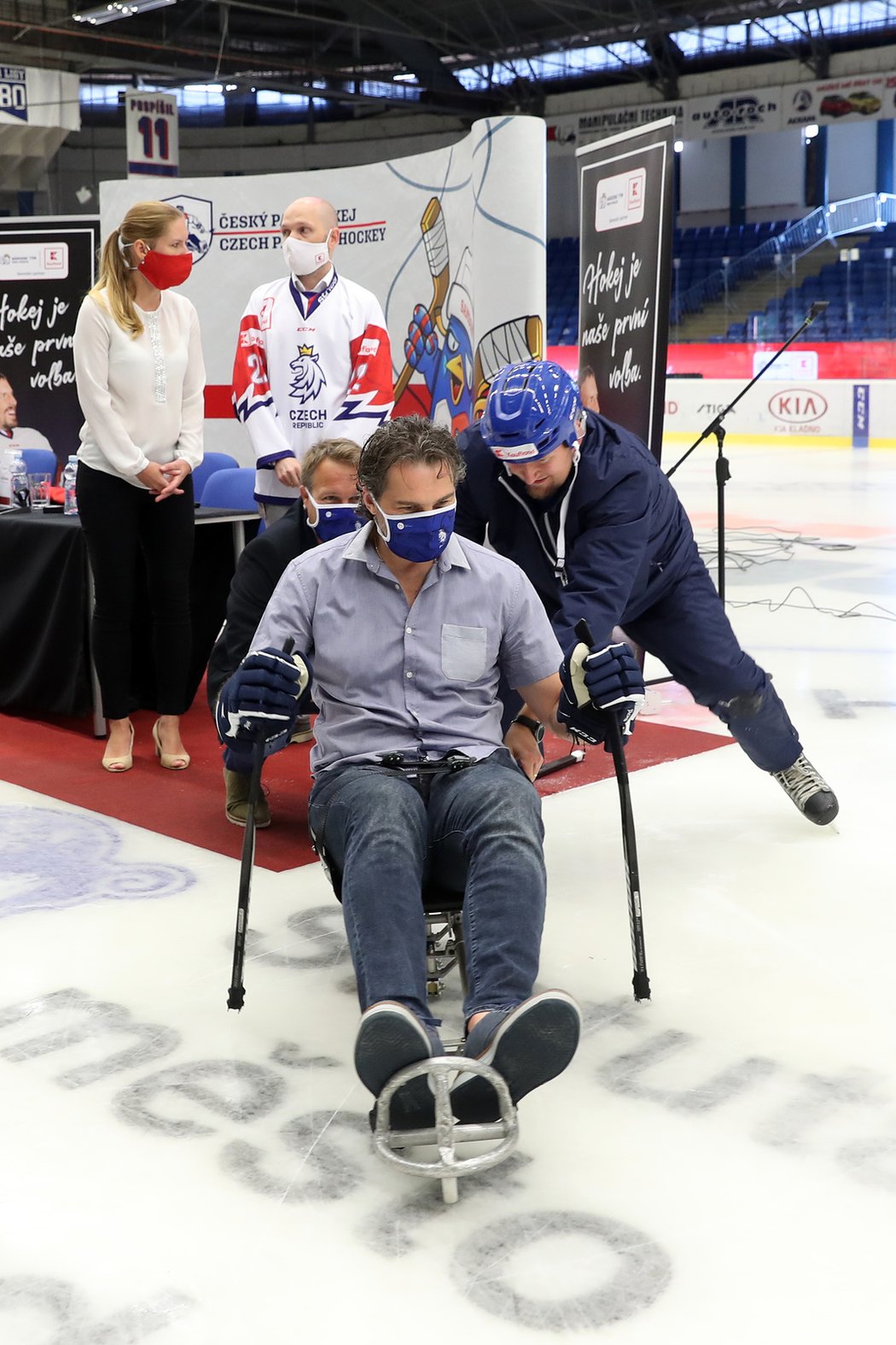 Legendární hokejista Jaromír Jágr se stal ambasoderem českého parahokeje