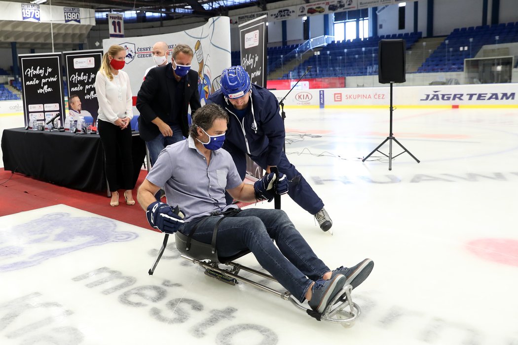 Legendární hokejista Jaromír Jágr se stal ambasoderem českého parahokeje