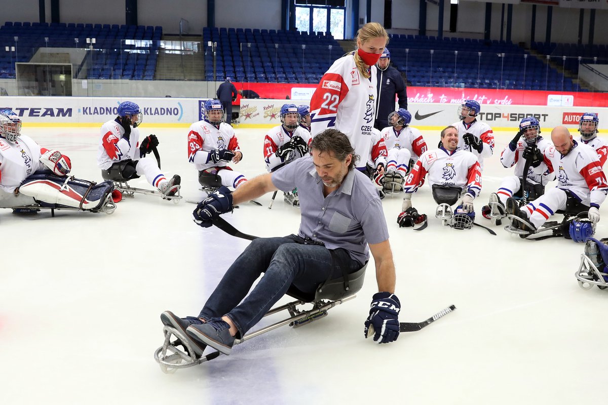 Legendární hokejista Jaromír Jágr se stal ambasoderem českého parahokeje