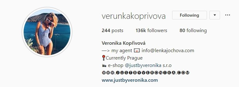 Že chodí s Jardou Jágrem, na to byla Veronika řádně pyšná. Její instagramová »vizitka« proto hrdě hlásala »J.J. 68« s ikonkami hokejky a zamilovaných panáčků. Jenže kde jsou ty časy. Teď už se na jejím profi lu pouze dočtete, že momentálně přebývá v Praze...