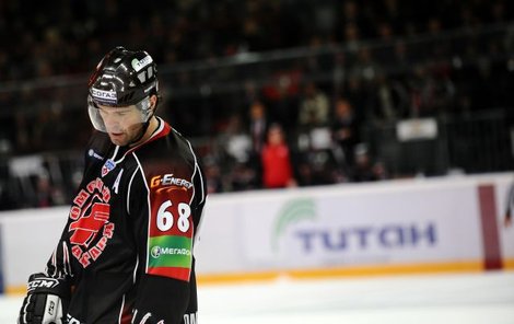 Pro Jaromíra Jágra skončila sezona v Rusku smutně.