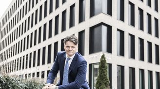 Jsme připraveni nakupovat akcie, neuróza je přehnaná, říká šéf Raiffeisen investiční Jsme připraveni nakupovat akcie, neuróza je přehnaná, říká šéf Raiffeisen investiční