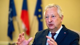 Ministr obrany Jaromír Zůna (za SPD) (květen 2026)
