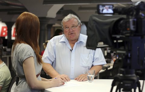 Zemřel uznávaný porodník Jaroslav Feyereisl (†72): 25 let stál v čele Ústavu pro péči o matku a dítě