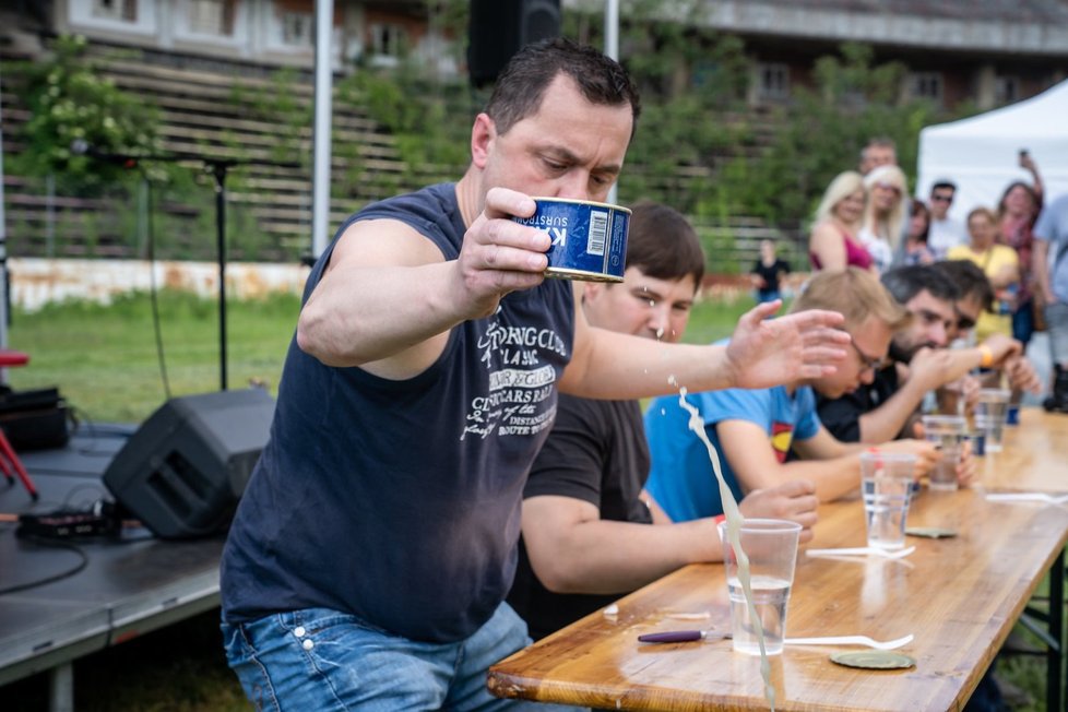 Jaroslav Němec jedl fermentovaného sledě i na festivalu v Brně