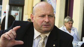 Jaroslav Štefec je jedním z nejbližších spolupracovníků ministra Vondry