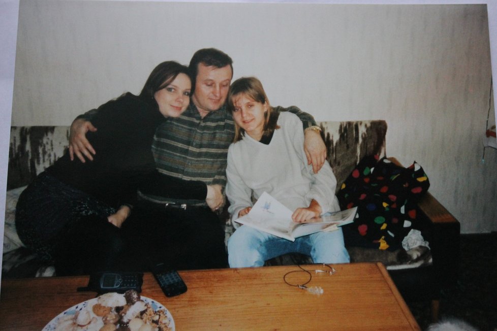 Její nová rodina. Jaroslava s Kristýnou a jejím otcem na archivním snímku.