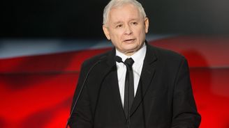 Kaczyński ohlásil zrušení disciplinární komory, jablka polského sváru s Evropskou unií