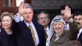 Jásir Arafat a Bill Clinton