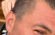 Jason Momoa si ostříhal své slavné kadeře