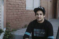 Jauz se s tím v Praze nemazlil: Žraločí party v undergroundu se povedla