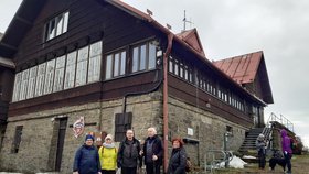 Historická horská chata na Javorovém se konečně dočká opravy: Má to ale háček