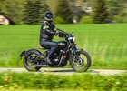 Mototest novodobé Jawy 350 CL Pérák: Mávali nám i policajti!