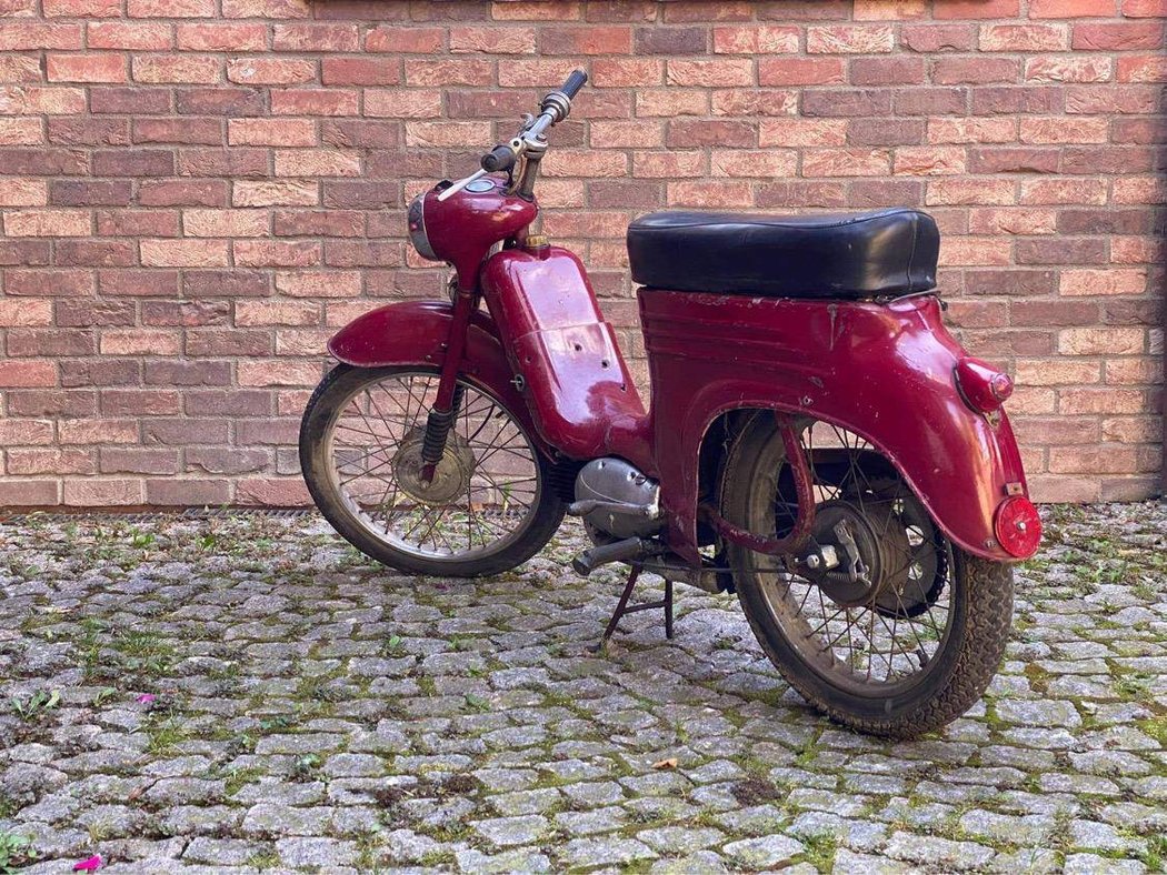 JAWA 50/555 PIONÝR &#39;&#39;LIDOVKA