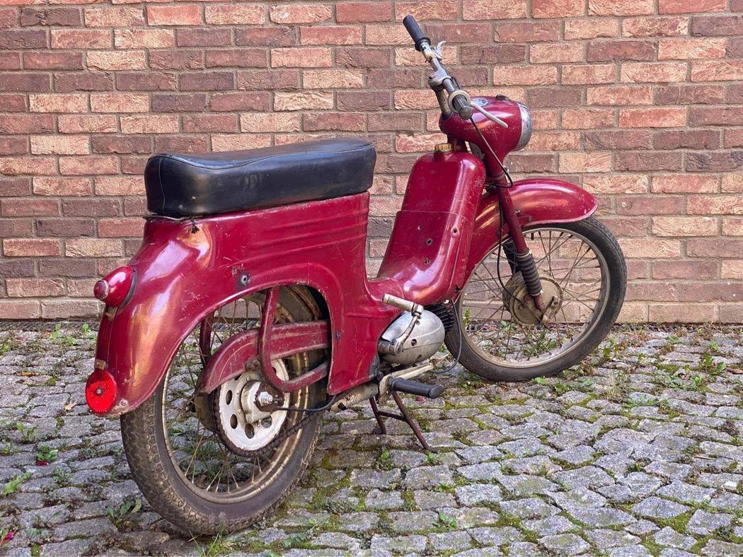 JAWA 50/555 PIONÝR &#39;&#39;LIDOVKA