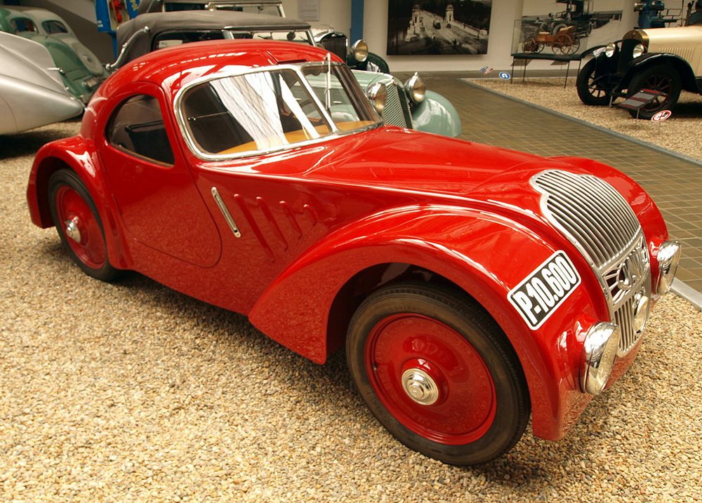 V roce 1935 vyrobila Jawa trojici roadsterů pro III. Ročník závodu 1000 mil československých.