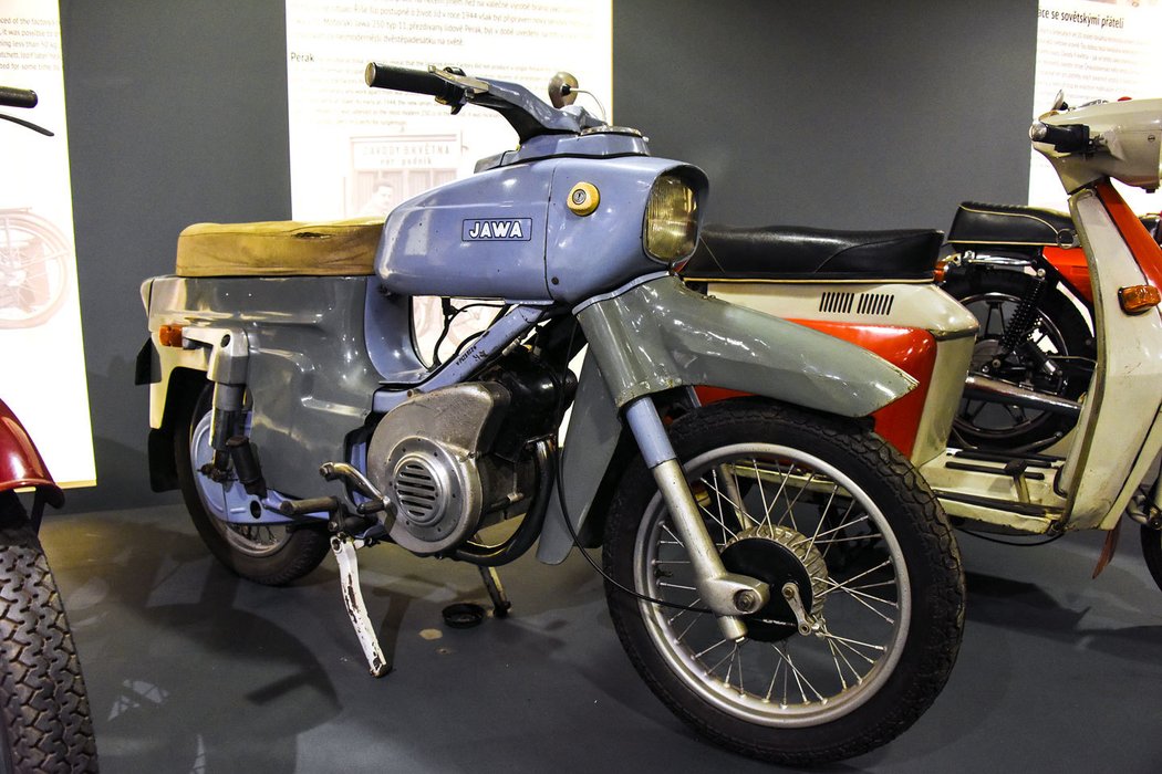 Jawa 175 typ 610 UŘ (1962)