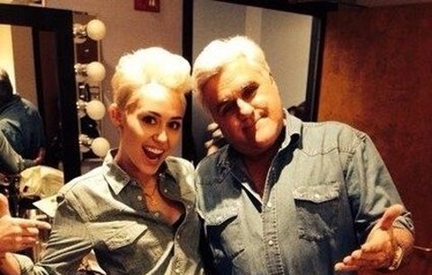 Nejznámější americký komik Jay Leno končí po 22 letech: Nebaví ho Miley Cyrus!